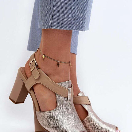 Flip-flops model 196230