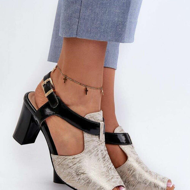 Flip-flops model 196230