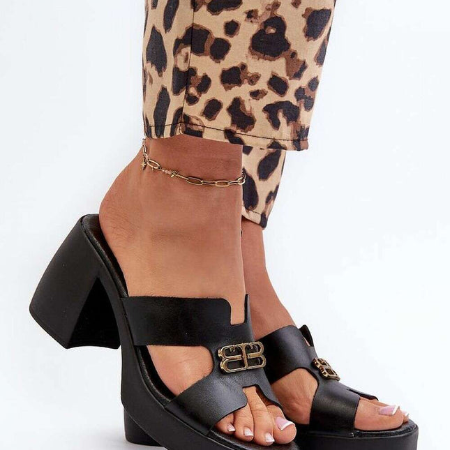 Flip-flops model 197646