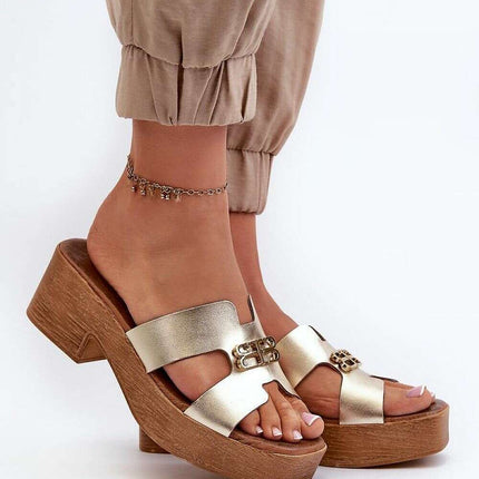 Flip-flops model 197658