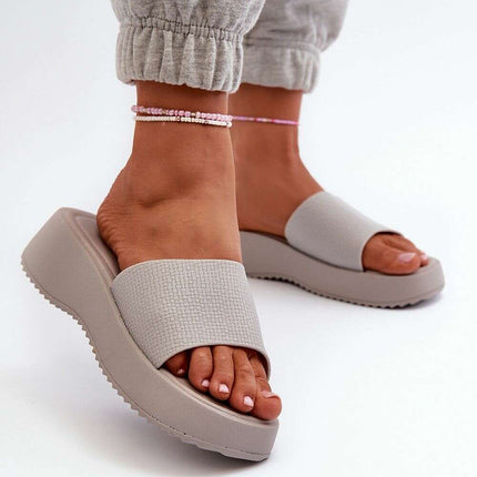 Flip-flops model 198443 - Très Elite