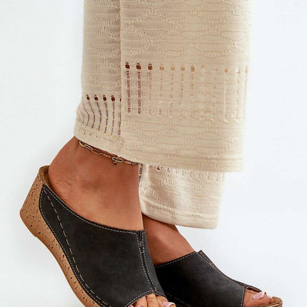 Flip-flops model 198462