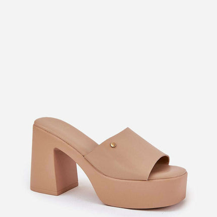 Flip-flops model 209943 - Très Elite
