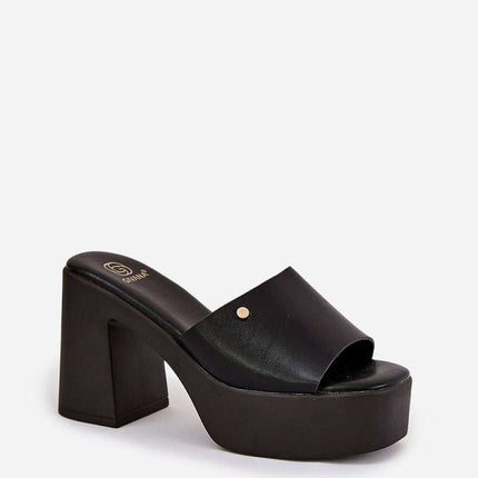 Flip-flops model 209943 - Très Elite