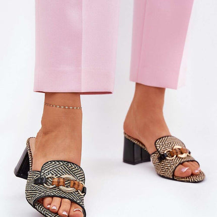 Flip-flops model 210778