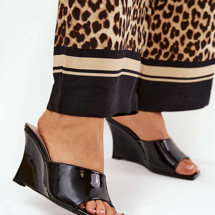 Flip-flops model 210784