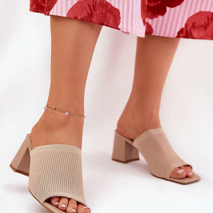 Flip-flops model 211021