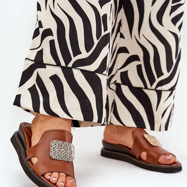 Flip-flops model 212888