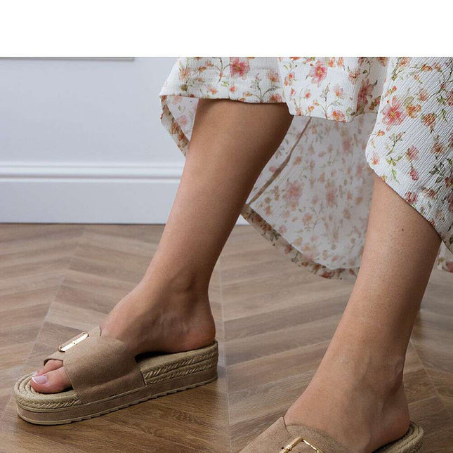 Flip-flops model 213401