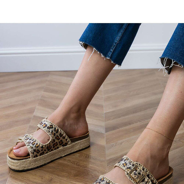 Flip-flops model 213416