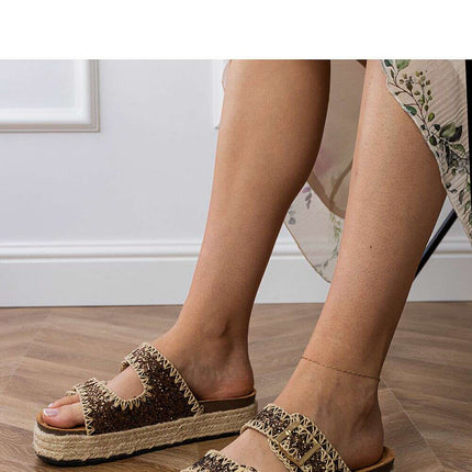 Flip-flops model 213417