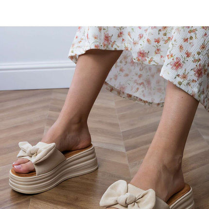 Flip-flops model 213516 - Très Elite