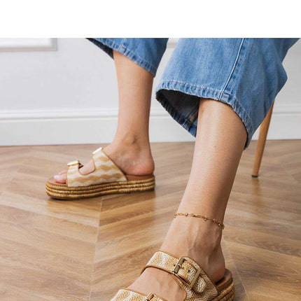 Flip-flops model 213524 - Très Elite