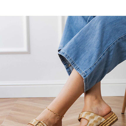 Flip-flops model 213524 - Très Elite