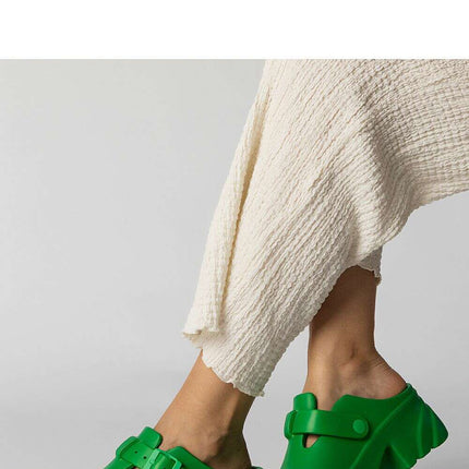 Flip-flops model 213748