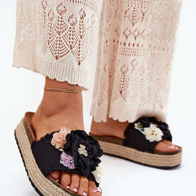 Flip-flops model 213946