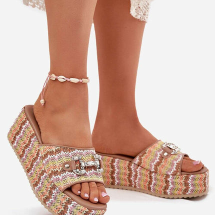 Flip-flops model 213949