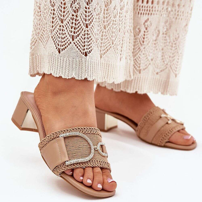 Flip-flops model 214132