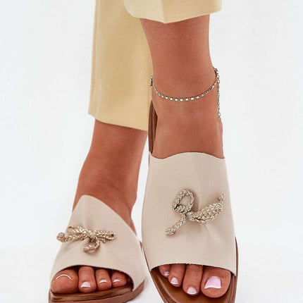 Flip-flops model 214377