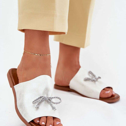 Flip-flops model 214378