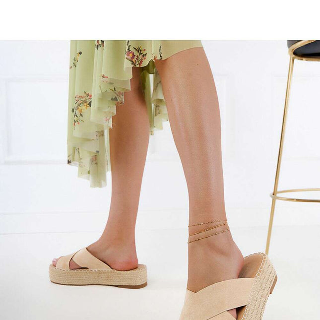 Flip-flops model 214555