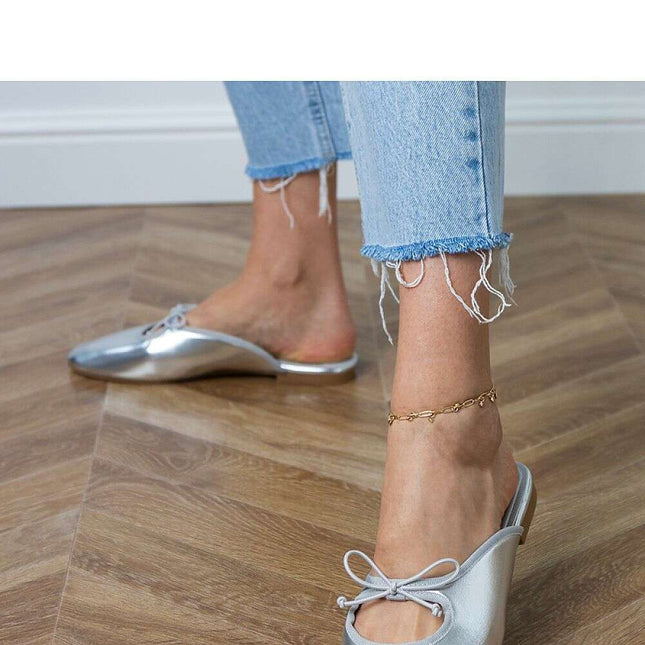 Flip-flops model 214640