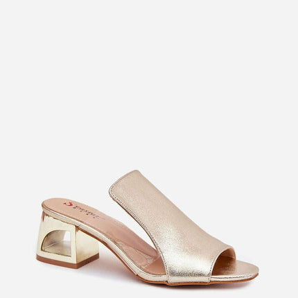 Flip-flops model 214711