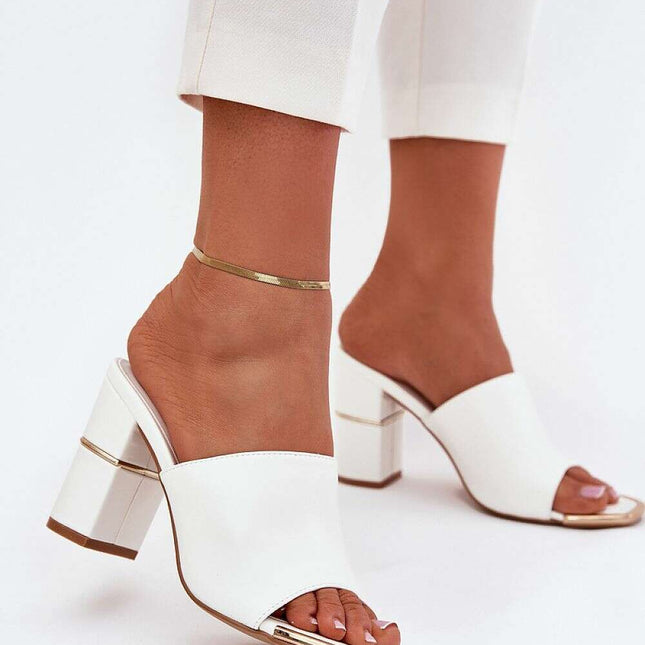 Flip-flops model 215418