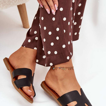 Flip-flops model 216117