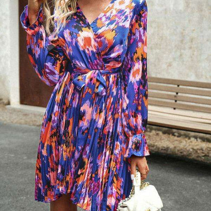 Floral Charm: Stretchy and Stylish Spring-Summer Dress - Très Elite