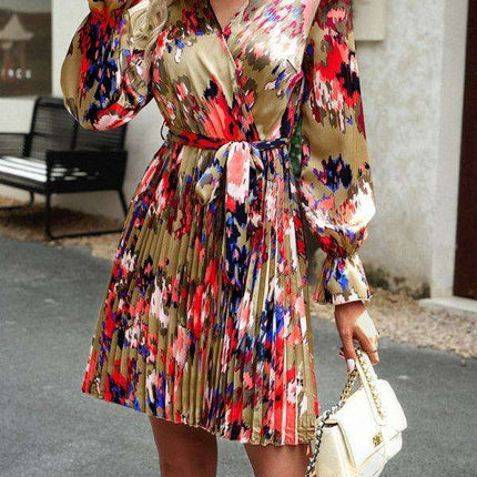 Floral Charm: Stretchy and Stylish Spring-Summer Dress - Très Elite