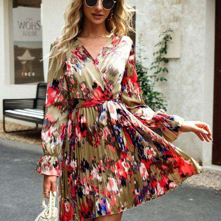 Floral Charm: Stretchy and Stylish Spring-Summer Dress - Très Elite