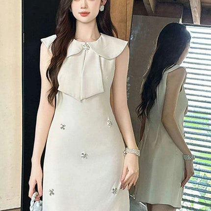 Floral Charm Tie-Front Mini Dress for Birthday Festivities - Très Elite