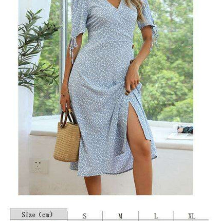 Floral Elegance Maxi Dress with Stylish Slit and Puff Sleeves - Très Elite