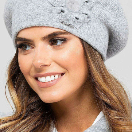 Floral Elegance Wool Beret - Très Elite