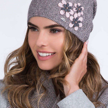 Floral Embellished Women's Knit Beanie - Très Elite
