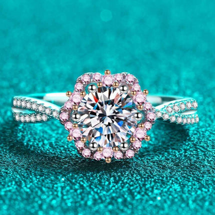 Floral Infinity Lab-Grown Diamond Crisscross Ring with Accent Stones - A Touch of Elegance - Très Elite
