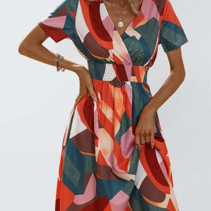 Floral Print V-Neck Summer Dress with Short Sleeves - Très Elite