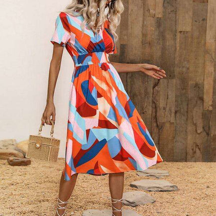 Floral Print V-Neck Summer Dress with Short Sleeves - Très Elite