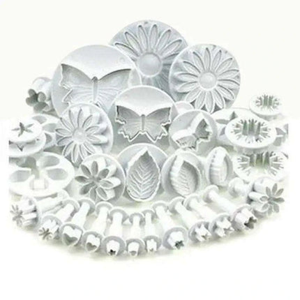 Fondant Fantasy: 33-Piece Plunger Set for Sugarcraft Excellence - Très Elite