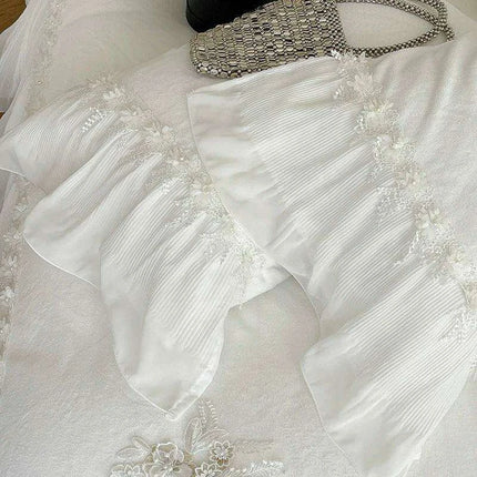 French Lace Ruffle Bedding Set with Velvet Duvet Cover and Floral Embroidery - 4-Piece Ensemble - Très Elite