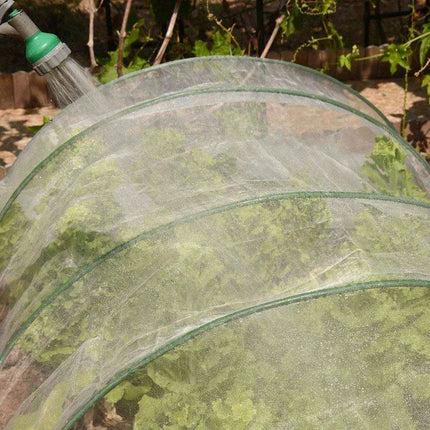 Garden Guardian: Premium Mesh Netting for Thriving Plants - Très Elite