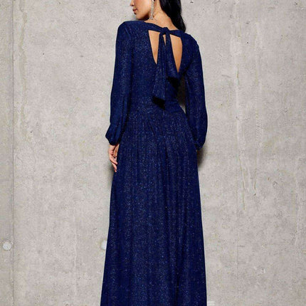 Glamorous Brocade Maxi Dress with Stylish Waist Belt and Eye-Catching Leg Cutout - Ideal for Elegant Events - Très Elite