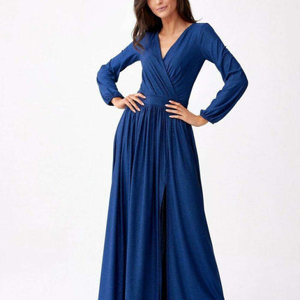 Glamorous Brocade Maxi Dress with Stylish Waist Belt and Eye-Catching Leg Cutout - Ideal for Elegant Events - Très Elite