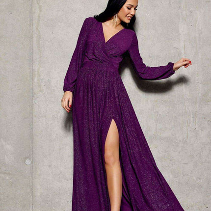 Glamorous Brocade Maxi Dress with Stylish Waist Belt and Eye-Catching Leg Cutout - Ideal for Elegant Events - Très Elite