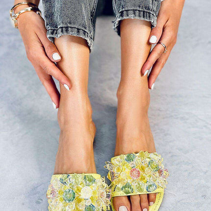 Glamorous Eco-Friendly Flip-Flops with Shiny Stone Accents - Très Elite