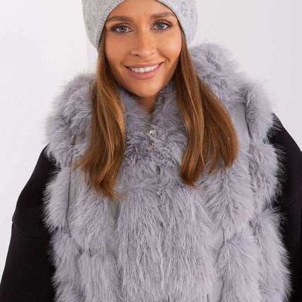 Glamorous Rhinestone-Embellished Cashmere Winter Beanie Hat - Très Elite