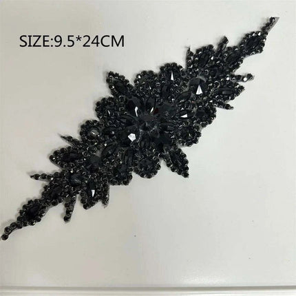 Glimmering Silver Rhinestone Floral Applique: Elegant Fashion Upgrade Accessory - Très Elite