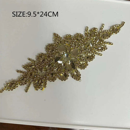 Glimmering Silver Rhinestone Floral Applique: Elegant Fashion Upgrade Accessory - Très Elite