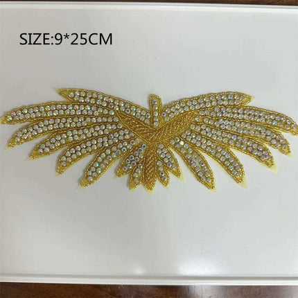 Glimmering Silver Rhinestone Floral Applique: Elegant Fashion Upgrade Accessory - Très Elite